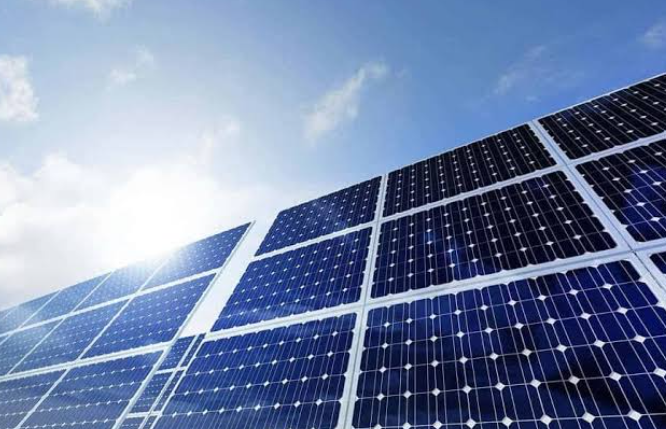 Monocrystalline solar panels